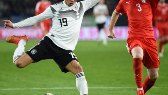 Campionatul german de fotbal ar putea fi reluat fără spectatori după 15 mai