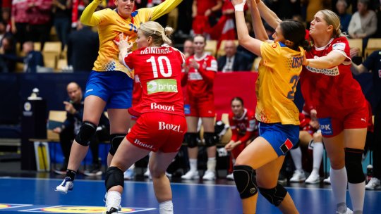 România pierde la scor în fața Danemarcei, la Mondialul de handbal feminin. Urmează meciurile din grupele principale