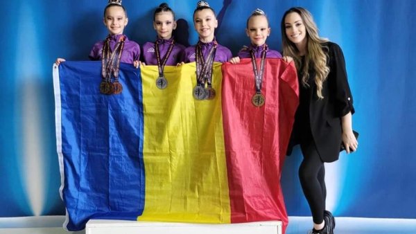 Micuțele gimnaste de ACS Carla Ritmic Gim Brașov, 20 de medalii la Sofia