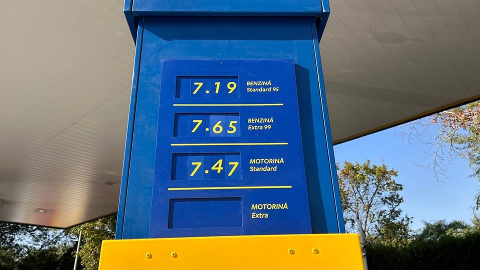 Preţul mediu al unui litru de benzină a crescut cu 1,8% faţă de luna trecută