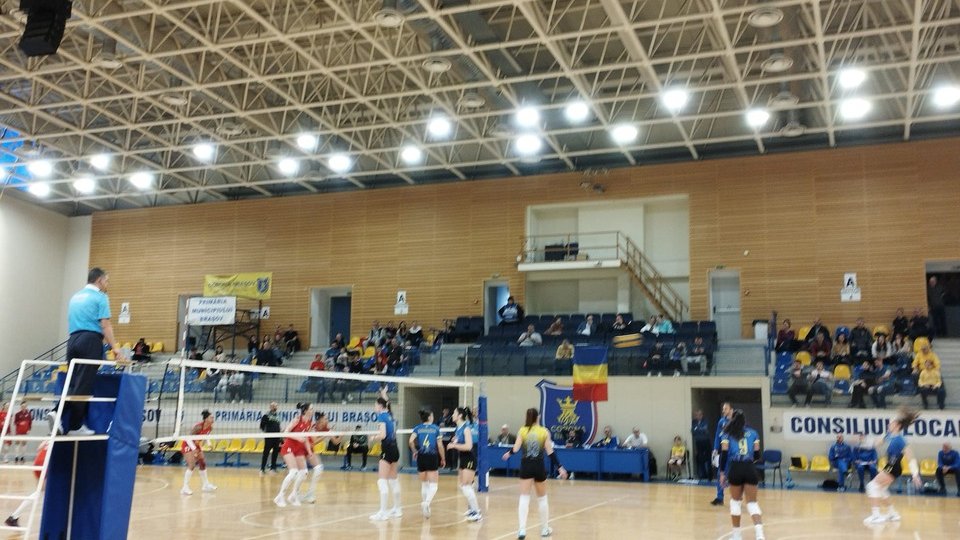 Volei feminin. Corona Brașov, victorie clară cu FC Argeș Pitești