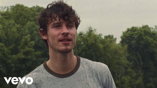 Shawn Mendes a lansat single-ului „Why Why Why” și se pregătește pentru un nou album