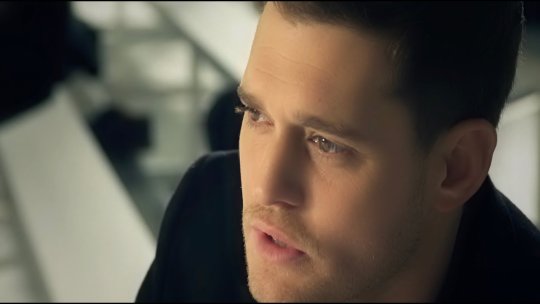 Recomandarea zilei este Michael Bublé - „Hold On”