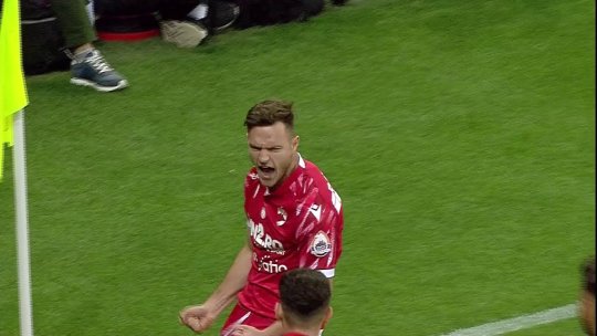Dinamo a câştigat prima manşă a barajului de menţinere / promovare în Liga I | VIDEO