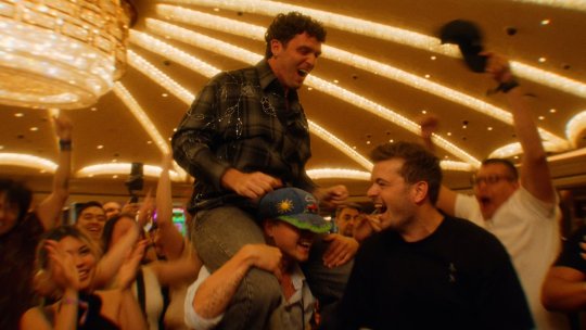 MARTIN GARRIX și LAUV au lansat melodia „MAD”