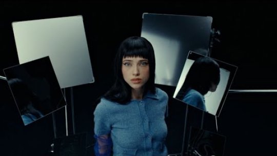 Roxen revine cu „Save You”, începutul unei noi ere muzicale