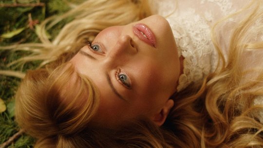 „Analog”, piesa manifest împotriva muzicii făcute de AI, în top 10 YouTube Music