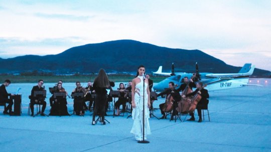 Alina Eremia a lansat „Dacă ar fi pentru o zi”, cu un videoclip filmat la Aeroportul Brașov