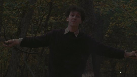 RAZI a lansat „LOZ ÎN PLIC”: despre farmecul contrastelor din viață