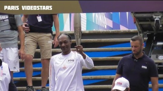 PARIS 2024: Snoop Dogg a purtat torţa olimpică