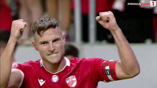 Fotbal: Dinamo a învins clar Gloria Buzău | VIDEO