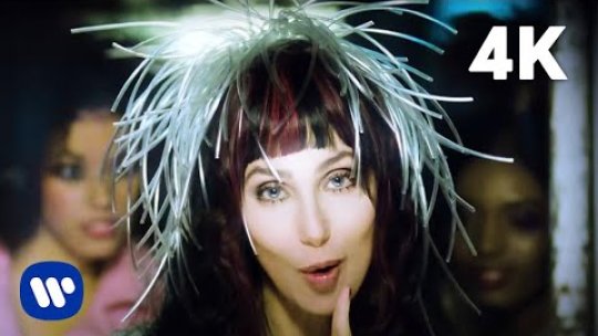 Cher împlinește pe 20 mai 80 de ani
