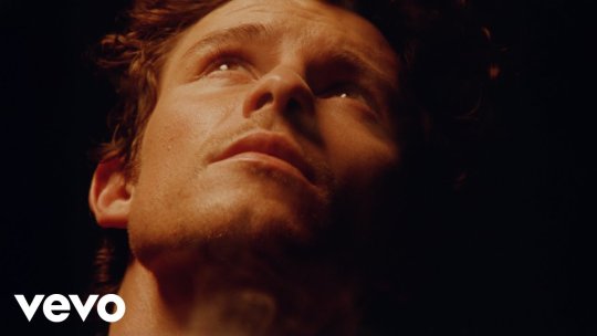 Shawn Mendes a lansat „Heart of Gold”, o nouă piesă de pe viitorul album