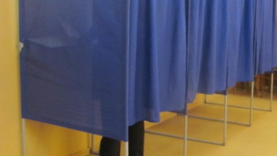 Peste 800 de secţii de votare în străinătate, pentru alegerile din luna Noiembrie