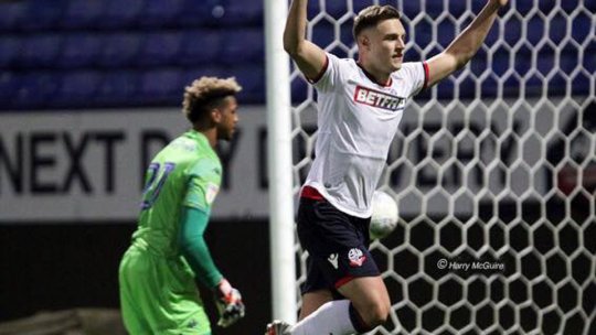 Atacant braşovean dorit în Premier League