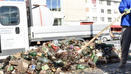 Sute de pet-uri scoase din Canalul Timiș, până acum