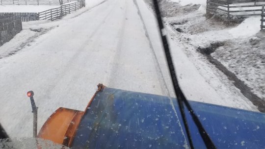 Drumurile județene, "asigurate" pentru iarnă