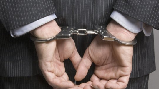 Fostul primar din Cristian, acuzat de relaţii sexuale cu minori, a fost trimis în judecată