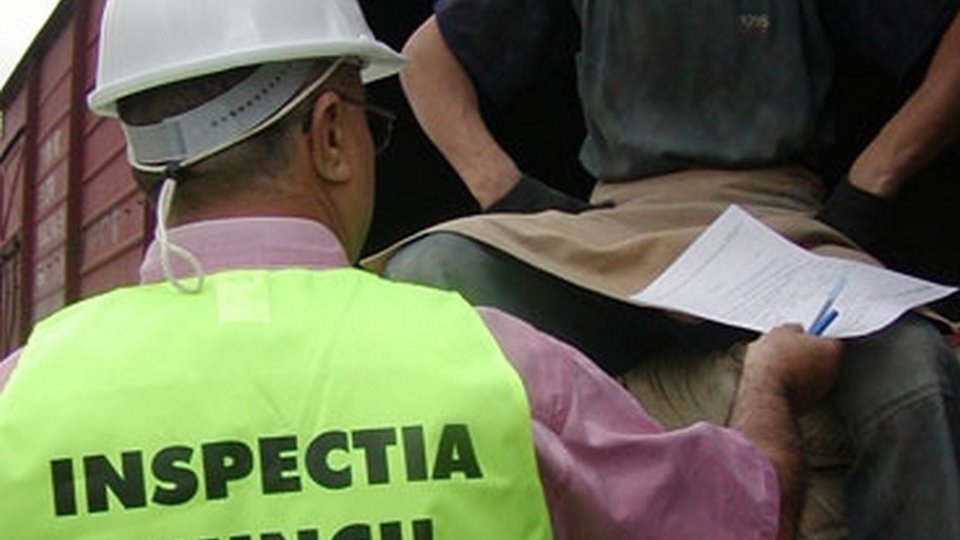 Amenzi de aproape 300 de mii de lei, de la inspectorii de muncă, în luna octombrie