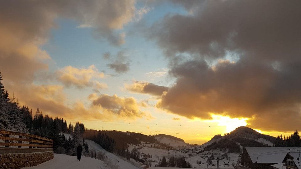 Pensiunile din Bran mai au doar câteva camere libere pentru Revelion
