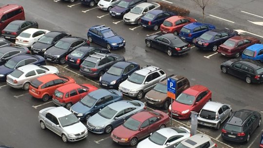 Vehiculele abandonate pe spaţiul public, o problemă la Braşov
