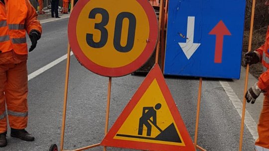 Finalizarea lucrărilor pe Drumul Naţional 73, Piteşti-Braşov, a fost amânată cu un an