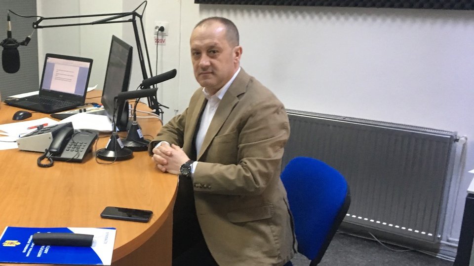Prefectul de Braşov oferă audienţe în teritoriu