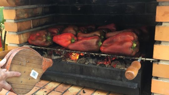 Patru bucătari vor pregăti mâncare în Piaţa Agroalimentară din Făgăraş