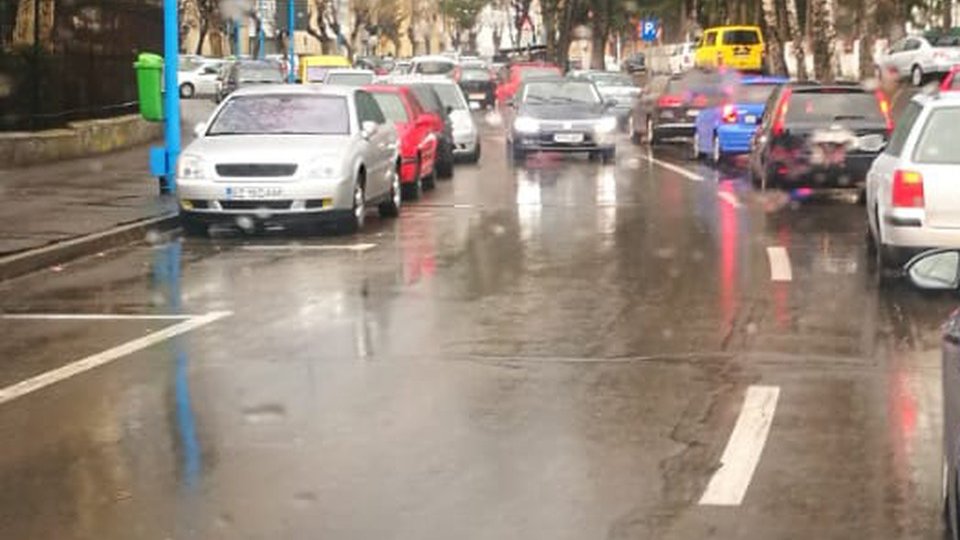 Lucrări pe strada Carierei