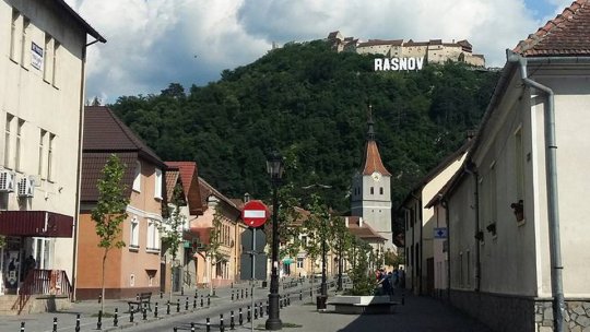 O delegaţie de investitori ucrainieni testează piaţa turistică a Râşnovului