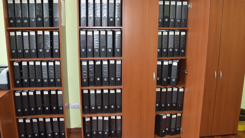 Şapte medici braşoveni sunt cercetaţi pentru fals intelectual şi abuz în serviciu
