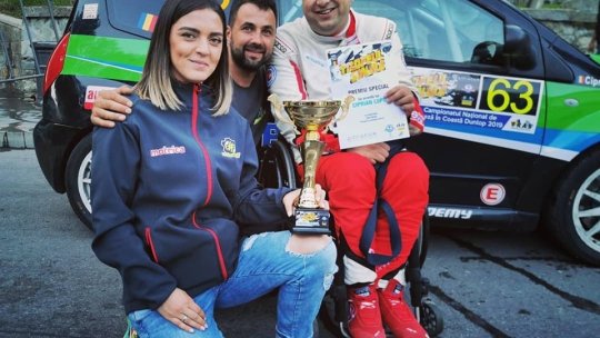 Primul pilot român în fotoliu rulant va lua startul la Raliul Sibiului