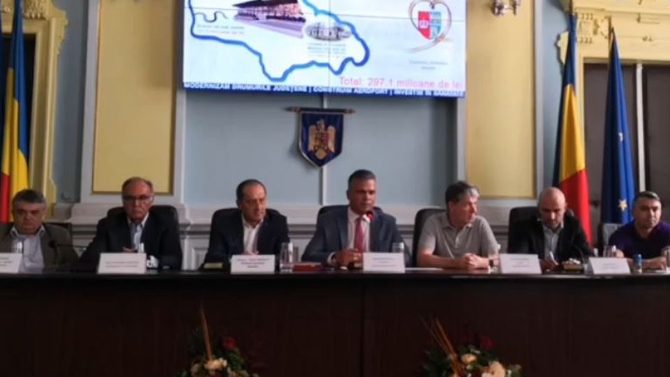 "Drumul de sub munte", din Ţara Făgăraşului, intră în reparaţii