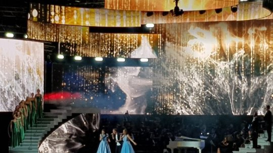 Cerbul de Aur, ediţia a 19-a, a început în forţă, aseară, în Piaţa Sfatului