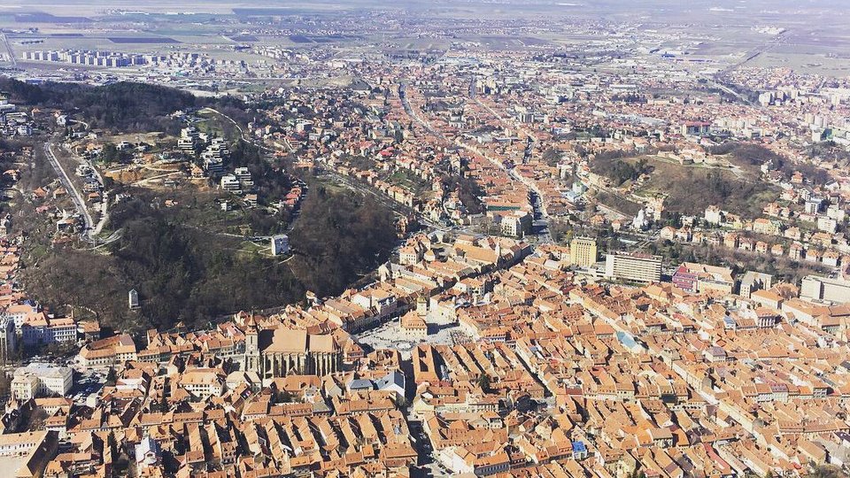 Transport şcolar pentru elevii din Centrul Istoric al Braşovului