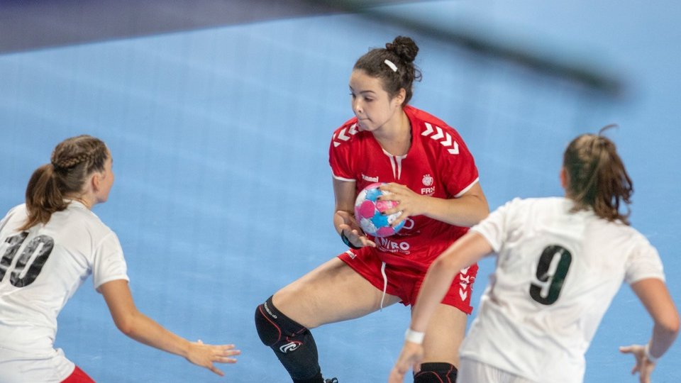 Alicia Gogîrlă cea mai bună marcatoare a României