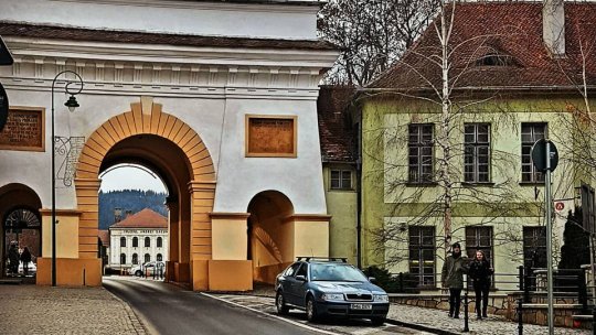 Paradă spectaculoasă a jandarmilor mâine, în Piata Unirii
