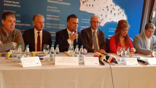 Aeroportul Braşov, din nou în atenţia autorităţilor