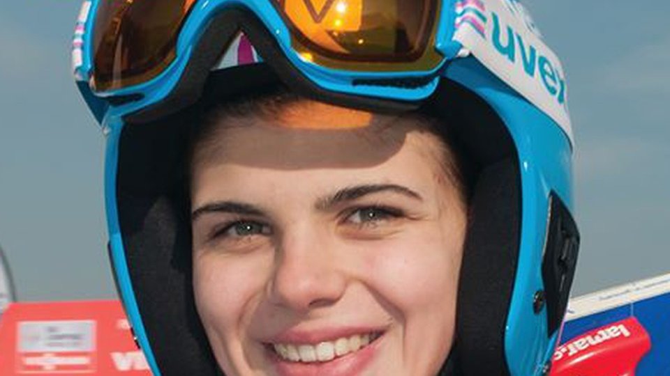 Râşnovul devine în acest weekend capitala săritoarelor cu schiurile la nivel mondial!