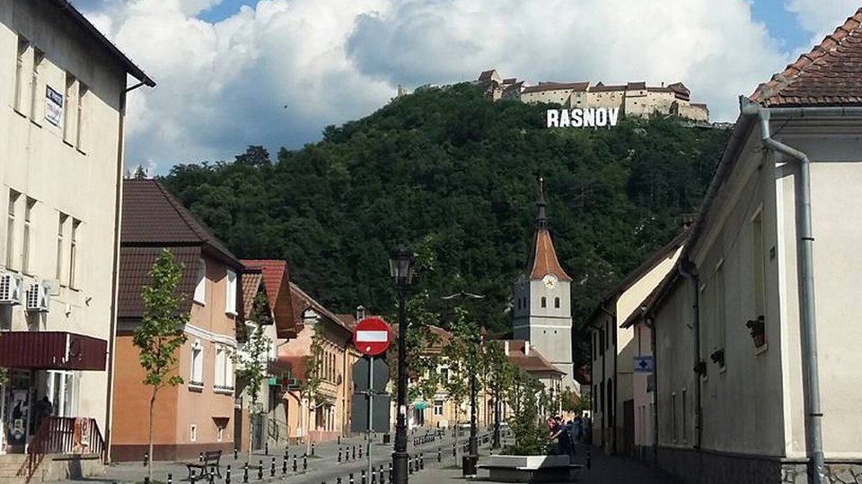 Cetatea Râșnov își va închide porțile de miercuri, 5 februarie