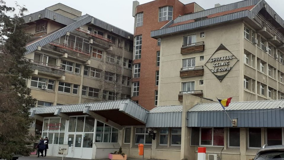 Cercetări, după ce doi bebeluşi au murit