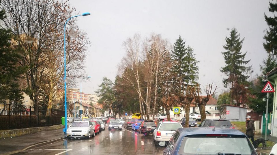 De astăzi începe la Braşov a doua etapă de instalare a limitatoarelor de viteză