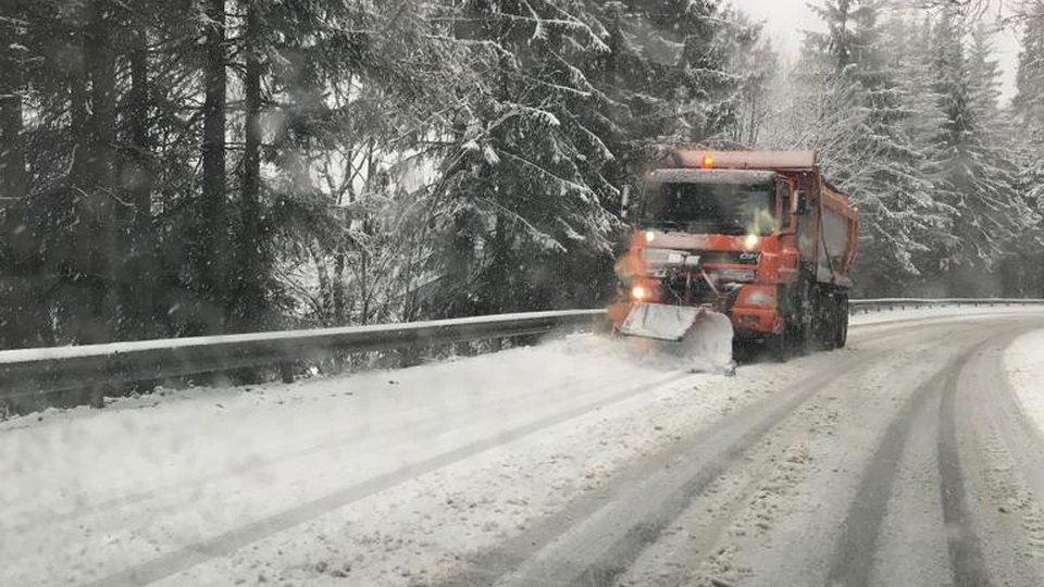 Cod galben de vânt și precipitații pentru 27 de județe