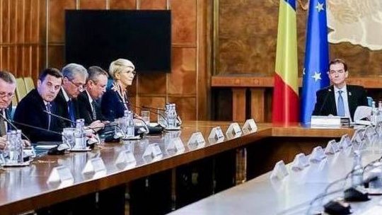 Textul moţiunii de cenzură la adresa Guvernului Orban va fi citit luni, în plenul reunit al Parlamentului