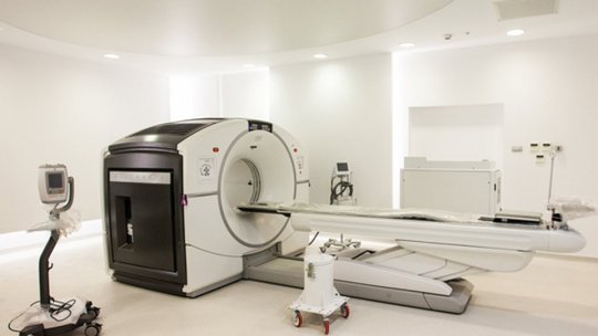 Federaţia Asociaţiilor Bolnavilor de Cancer cere adoptarea şi implementarea unui Plan naţional de Oncologie