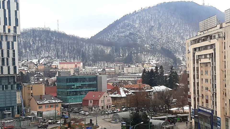 Cod galben de ninsori viscolite și intensificări ale vântului, până joi dimineața