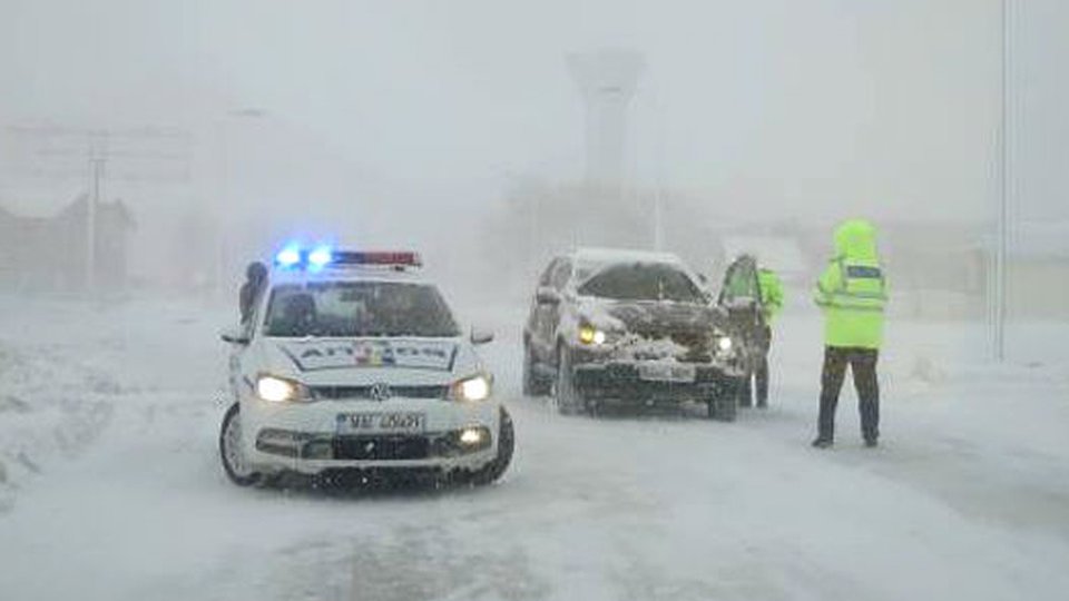 Cod roşu de viscol şi ninsori puternice la Braşov