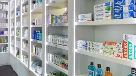 O farmacistă din Brașov ar fi infectată cu coronavirus