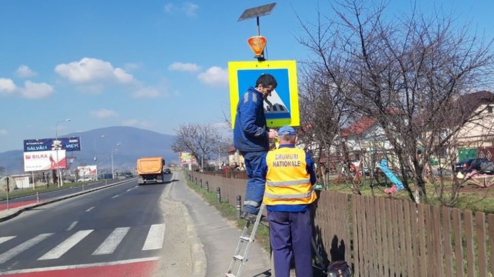 Mai multe indicatoare rutiere în Ghimbav