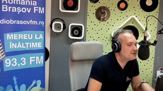 O melodie - milioane de oameni uniți pe calea undelor